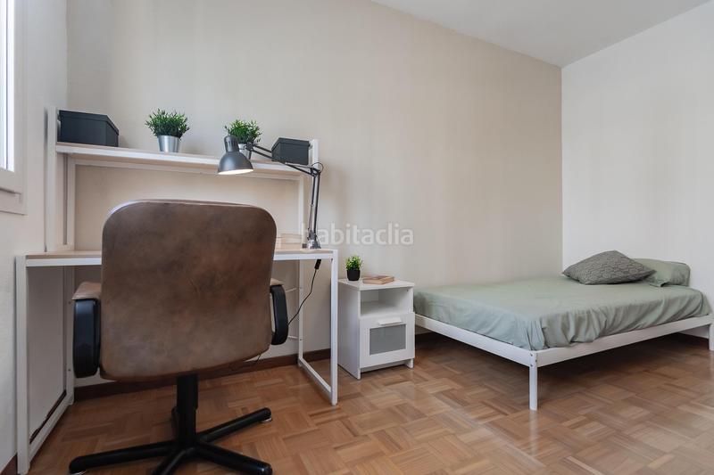 Foto c13a0cf6-0b55-462f-b2e1-671206e65937. Affitto appartamento con riscaldamento in Mendebaldea - Ermitagaña Pamplona / Iruña