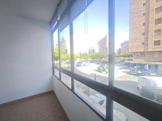 Location Appartement à Mendebaldea - Ermitagaña. Estudiantes, profesores, etc. 4 habitaciones.  mendebaldea