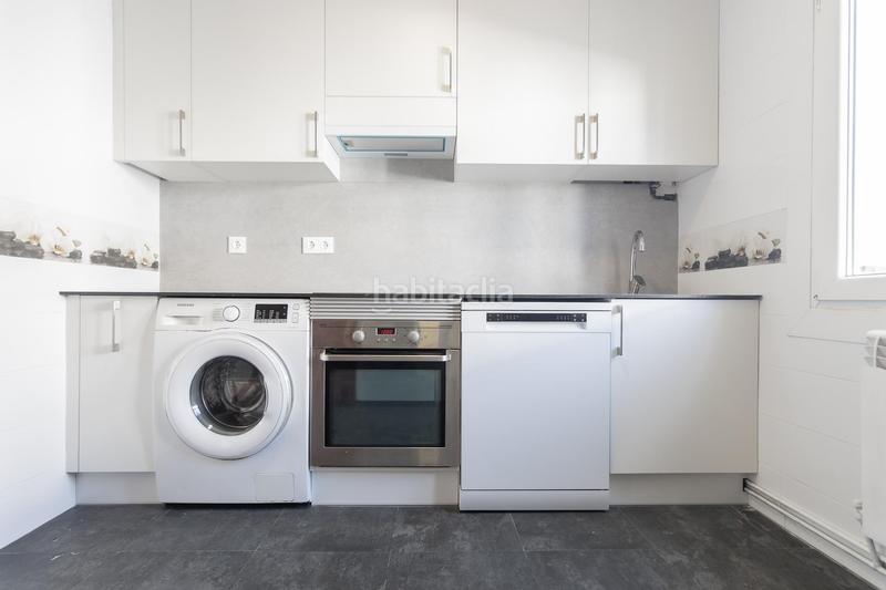 Foto 002d063b-777d-446e-99e9-b3c6d764cb7d. Piso luminosa. sur. centro Rochapea en Rochapea Pamplona / Iruña