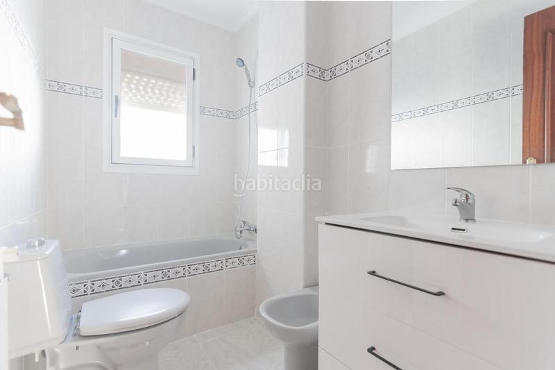 Foto cddc5a27-6450-43fd-8140-fb3eb56e9e83. Piso luminosa. sur. centro Rochapea en Rochapea Pamplona / Iruña