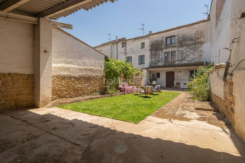 Foto 161cbc35-6f17-4b5f-931d-056c6ab33149. Casa amb aparcament a Berbinzana