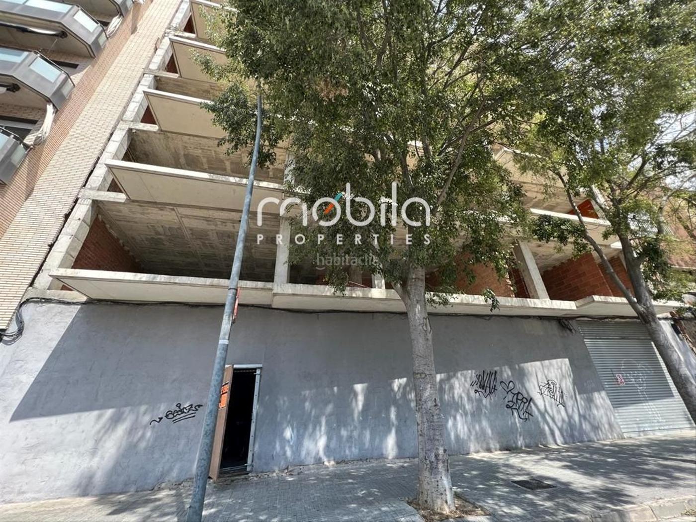 EDIFICIO EN AV SANTA EULALIA Terrassa