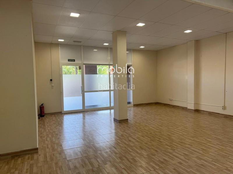 Foto 61e33b07-4c42-4cae-9a55-c8551daeaf66. Lloguer local comercial a Can Deu Sabadell
