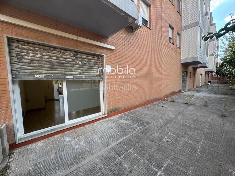Foto 159ca0c3-d3fa-4e42-941d-2c900a3c9b44. Location local commercial dans Can Deu Sabadell