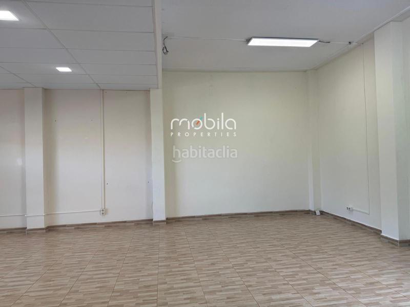 Foto 9dfab583-4529-460a-9af5-c2a4fc68088a. Location local commercial dans Can Deu Sabadell