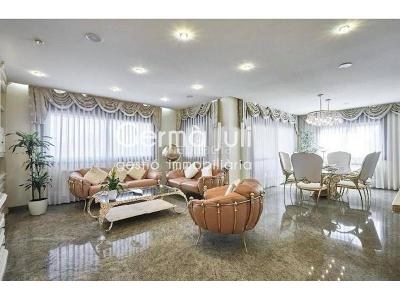 Foto 661a44ef-a087-4b11-80ea-0bfa5d099140. Haus mit heizung parking pool in Mas Ram Badalona