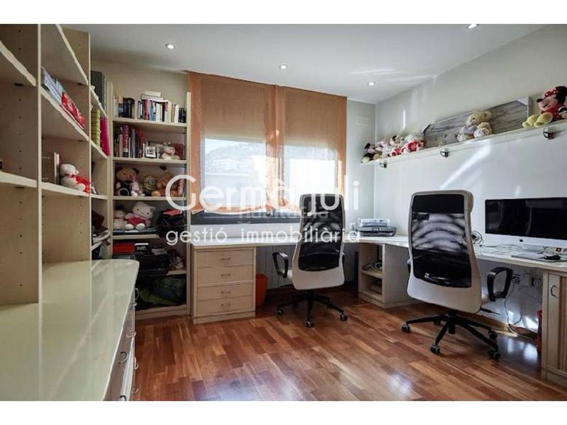 Foto b9cf3ea5-3a90-4390-b671-b28a3e2d55dc. Haus mit heizung parking pool in Mas Ram Badalona