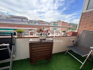 Etagenwohnung in Morera. Dúplex en venta en morera badalona