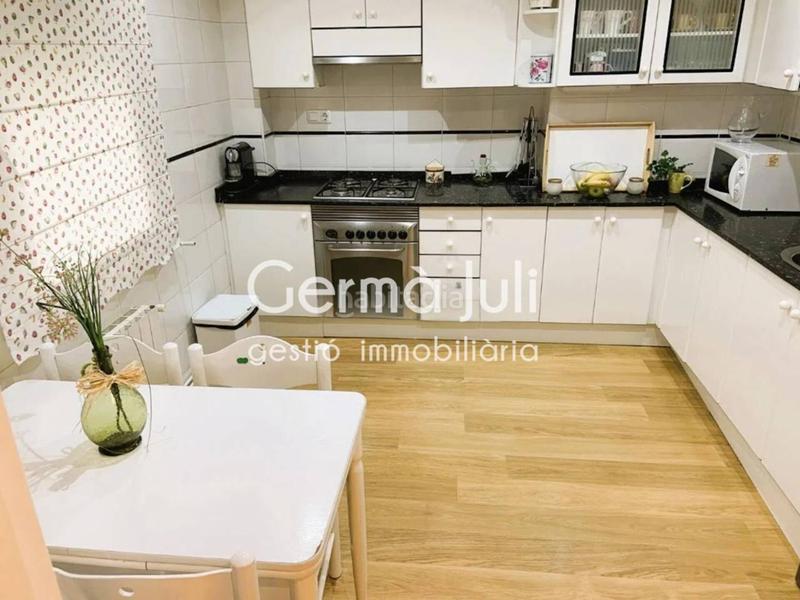 Foto 5c7b89b8-ab20-4db1-996c-b7b7a3246774. Piso dúplex en venta en Morera en Morera Badalona