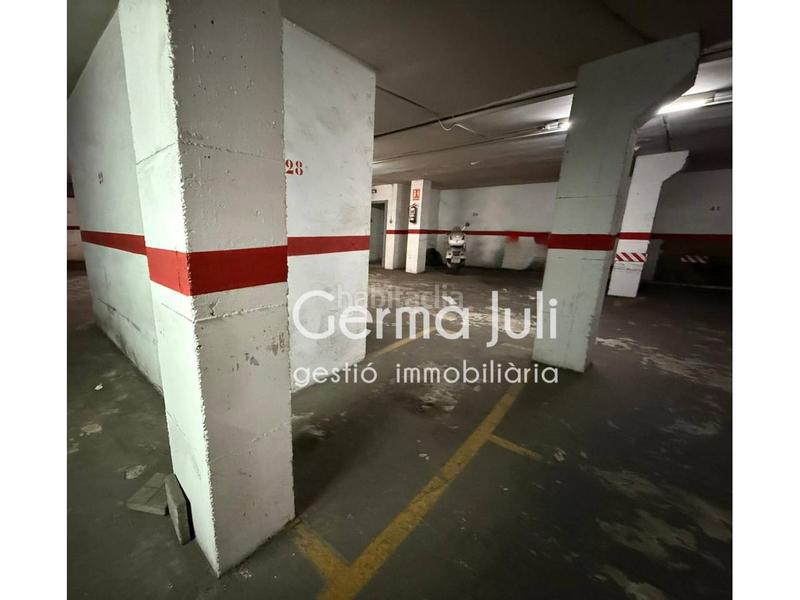 Foto c4992714-cd08-4842-ad95-748e7b86facb. Alquiler parking coche plaza parking para moto en Badalona