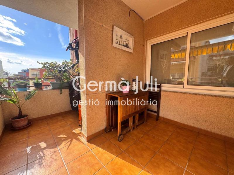 Foto d7bc714b-6f68-47fd-97a2-459f7c3a3c3d. Appartement avec chauffage dans Morera Badalona