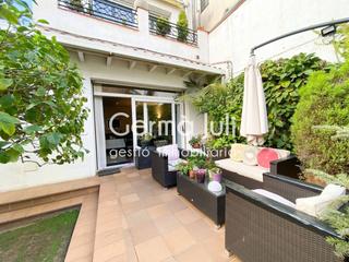 Maison jumelée à Centre. Casa pareada en venta en centre