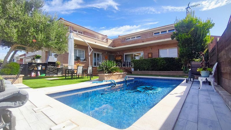 Foto 8bc97dde-3c25-4c05-98da-45d5b7068008. Chalet avec parking piscine dans Sant Salvador de Guardiola