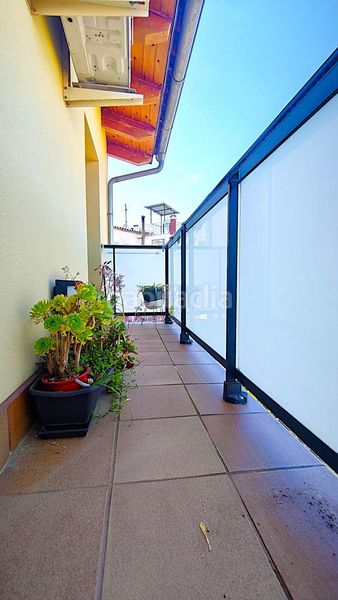 Foto 549199c8-7da1-4c2e-9df8-f4020eac637c. Casa pareada casa unifamiliar situada . en Navarcles