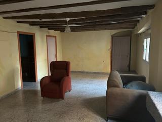 Casa a Carrer del perelló 2. Casa en benissanet