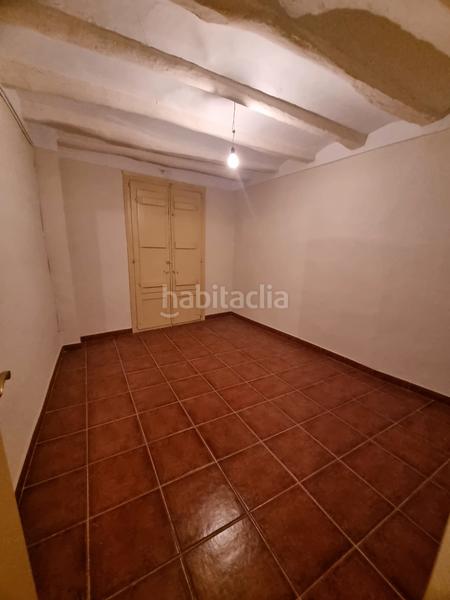 Foto 7bc14cc6-1eb0-43eb-9eb7-9a9a1f3ba160. Casa a carrer d'isabel 12 a Móra d´Ebre