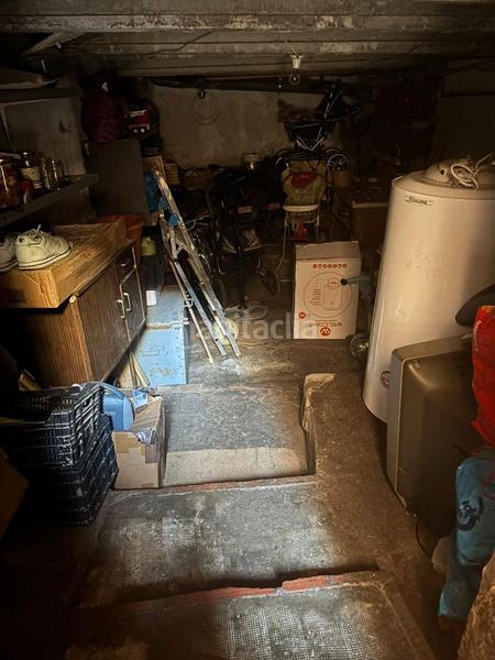 Foto 6c4703c6-3d3a-46f5-bfde-d47e44c1ce39. Casa a carrer de lluch 9 a Falset