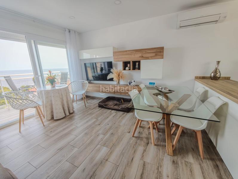 Foto f80a706f-2ead-4f8f-a22a-cd39cda37b74. Piccolo appartamento con riscaldamento in Passeig Marítim Miami Platja
