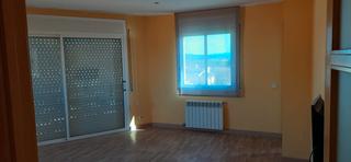 Appartement à Móra d´Ebre. Piso en mora