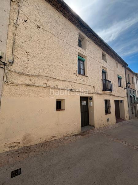 Foto ed7dcd7a-f848-4199-a279-e7e7b90cdf56. Casa adosada en Guiamets (Els)