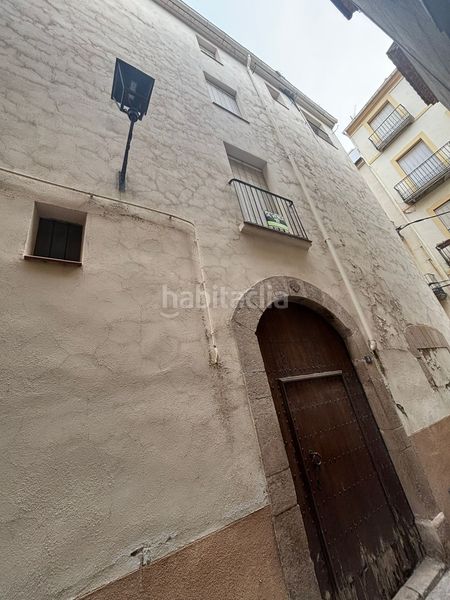 Foto cf8f9fe1-7b81-4706-9a40-d405efb192cd. Casa a Falset