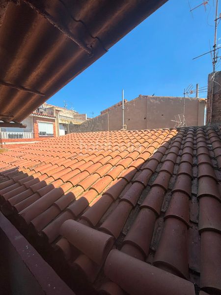 Foto 6b279bf4-625c-4008-8f0d-3473d7f3ab3f. Casa amb aparcament a Flix
