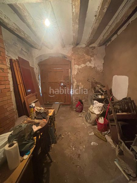 Foto 7e98bef3-f740-45b3-a040-3b5486999bb2. Casa amb aparcament a Flix