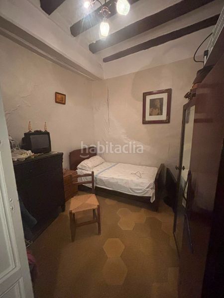 Foto c3603f69-6f71-403c-b32e-9821473398f8. Casa amb aparcament a Flix