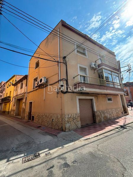 Foto 3f7fb606-1d4c-46d8-bdaa-f6520a1fa5ac. Casa a Benissanet