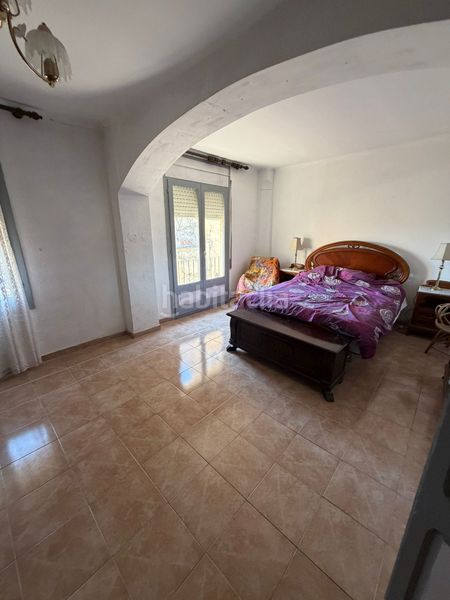 Foto e4fd3c18-81c9-4b87-86b3-dbb4f9569365. Casa amb calefacció a Móra d´Ebre