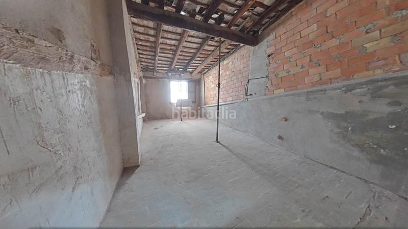 Foto 2d068a0b-bc09-4af1-8003-c25d02792bab. Casa adosada en Valls