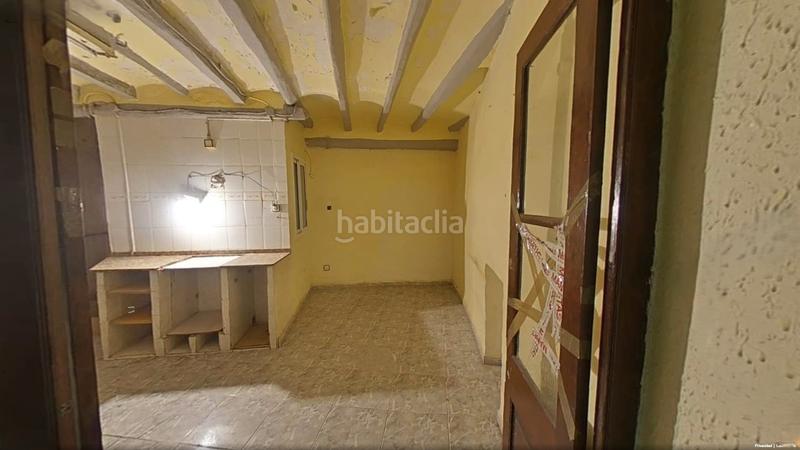 Foto b3d7a09f-550d-4b5b-8889-518810e4fcb6. Casa adosada en Valls