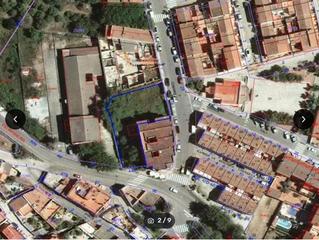 Terreno residenziale in Avinguda de les Comarques 4