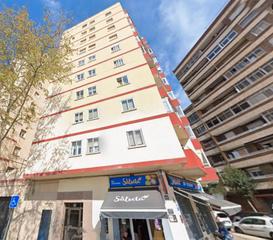 Pis a Avinguda de sant bernat calbó 43. Piso en reus ocupado