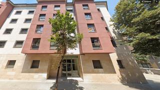 Pis a Carrer enric prat de la riba 20. Piso  en vic ocupado