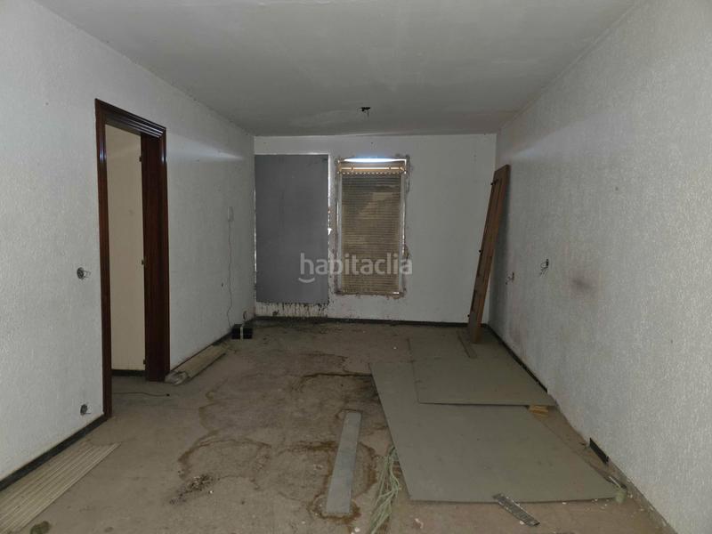 Foto edba90b8-7d8d-408d-99c8-db199331b133. Piso en camí de centcelles 2 piso en constanti en Constantí