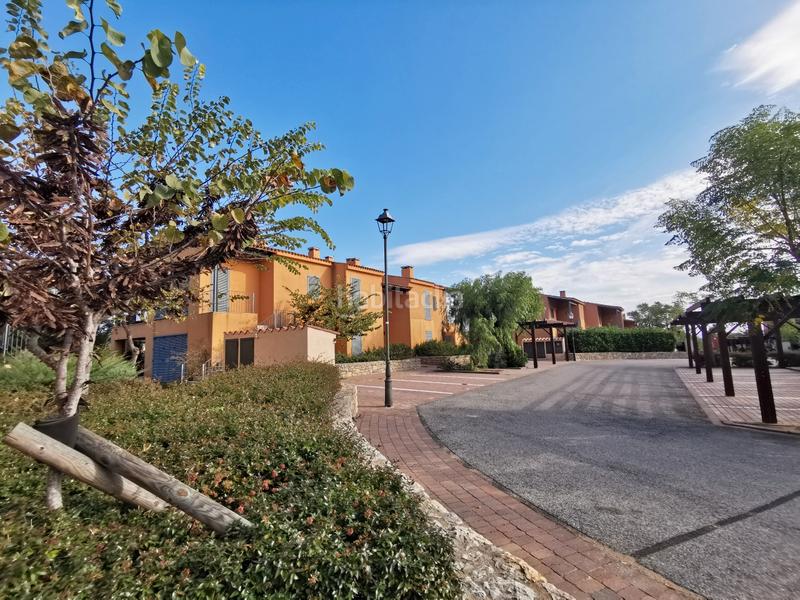 Foto f2ca86d3-bf77-440b-b4db-e48fe2851ed7. Flat with fireplace pool in Bonmont Terres Noves Mont-roig del Camp