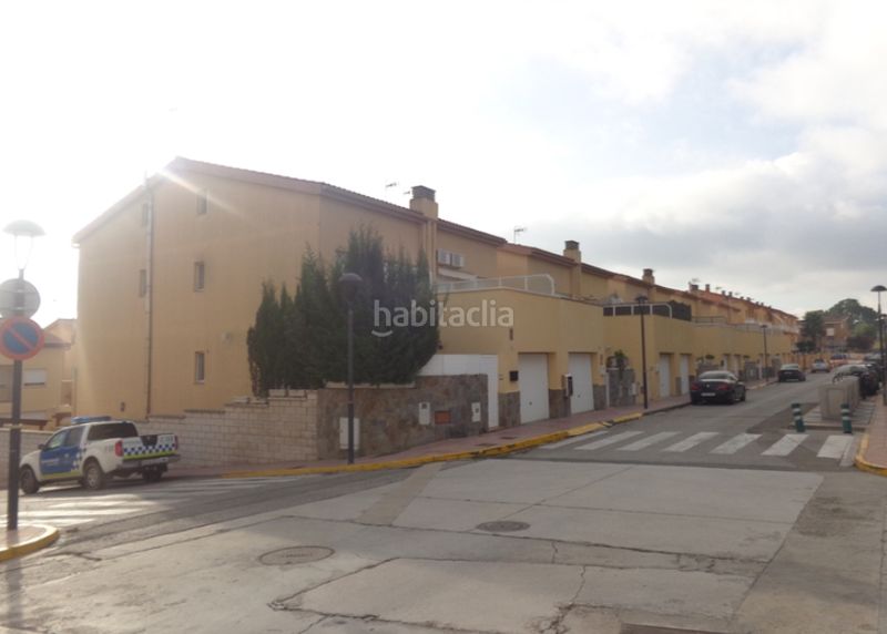 Foto 495f1f00-9adf-4589-8cd3-46c5ab4e9517. Casa adossada a Perafort