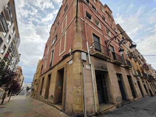 Local Comercial a Carrer d'Apodaca 24