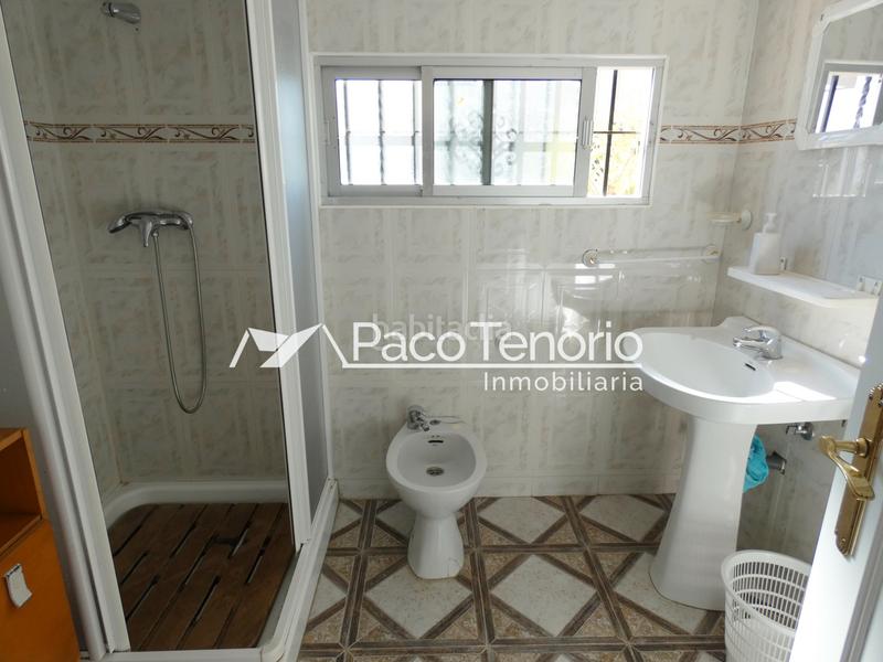 Foto 0d2fac1b-9fe0-4600-bd61-589339456726. Chalet in avenida del terrón 3 in La Antilla