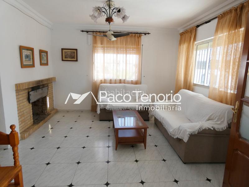 Foto 60c41c6f-9c4c-4fd0-8492-baab237c2f39. Chalet in avenida del terrón 3 in La Antilla