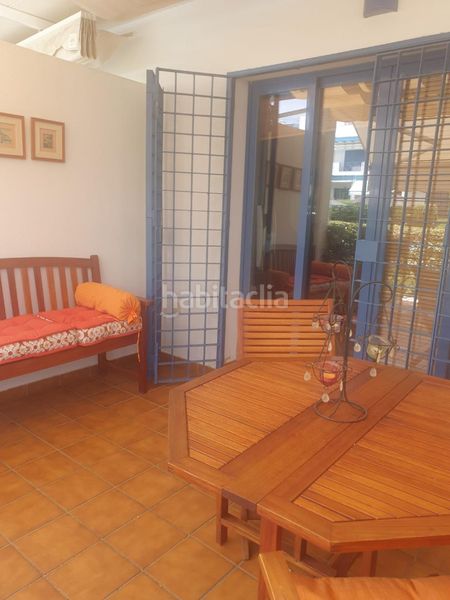 Foto a71239d6-8bc9-4928-9d04-8ff0ebd6c173. Casa adossada a paseo del golf 2 a Islantilla golf Islantilla