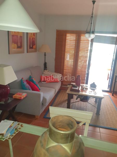 Foto cad41fff-2d6d-47ef-a54e-2f547967eebb. Casa adossada a paseo del golf 2 a Islantilla golf Islantilla