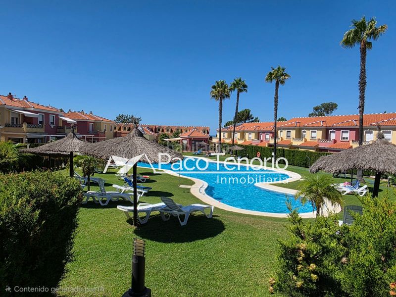 Foto 0636f56e-15a2-4666-9ee7-5999cdf08bab. Appartamento in avenida de las cumbres 2 in Islantilla golf Islantilla