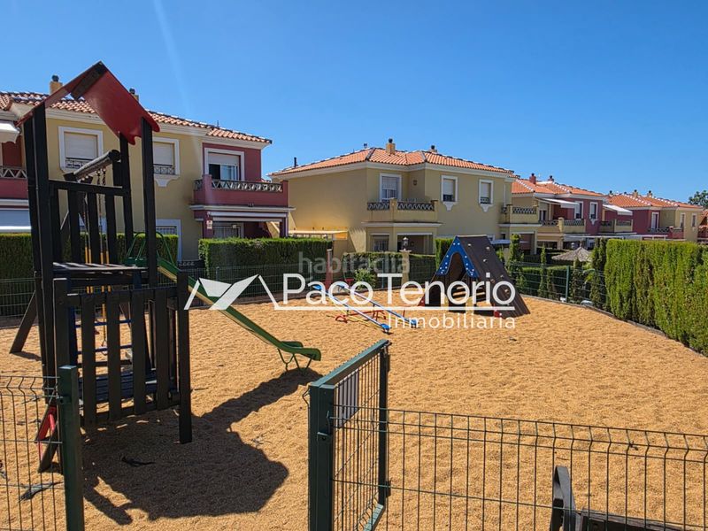 Foto b4793811-7ad9-4a45-9564-a61b4cef5217. Appartamento in avenida de las cumbres 2 in Islantilla golf Islantilla