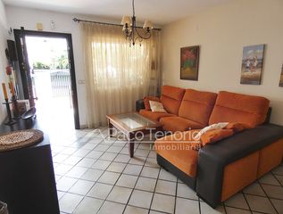 Casa adossada  Calle barlovento 49