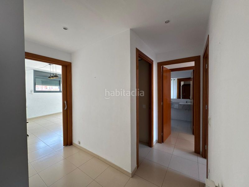Foto 0e7ca731-1ccd-4f0a-bf7a-3a6c623ca101. Pis amb calefacció piscina a Eixample Sant Joan Despí
