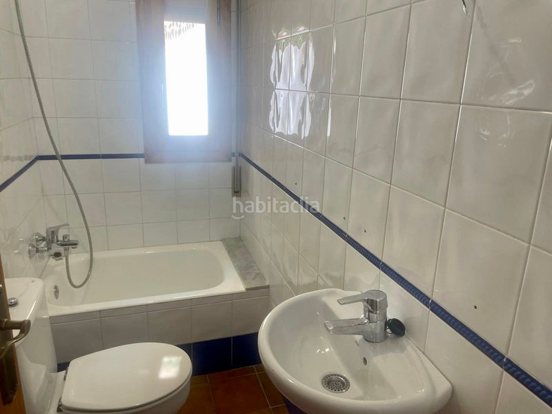 Foto bd82fd4a-430d-4fe2-bb3b-abf69bfcc13f. Lloguer casa amb calefacció a Finestrelles Esplugues de Llobregat