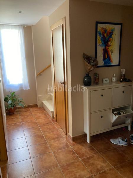 Foto a9abe724-1be6-44c1-ba0c-f0dd8503f679. Casa pareada en calle la cobatilla 22 impecable vivienda mejor que a estrenar. en Matapozuelos