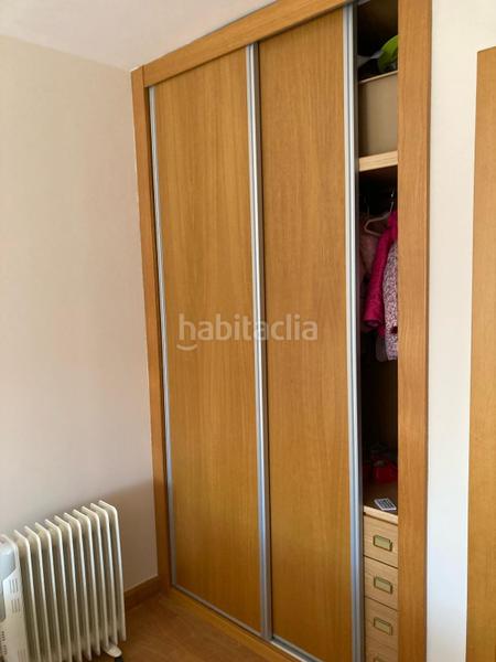 Foto e1428b6c-08ac-4713-8ab9-42e4814ebbe5. Casa pareada en calle la cobatilla 22 impecable vivienda mejor que a estrenar. en Matapozuelos